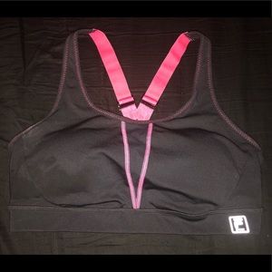 Fila Sports Bra Size Large! 💖